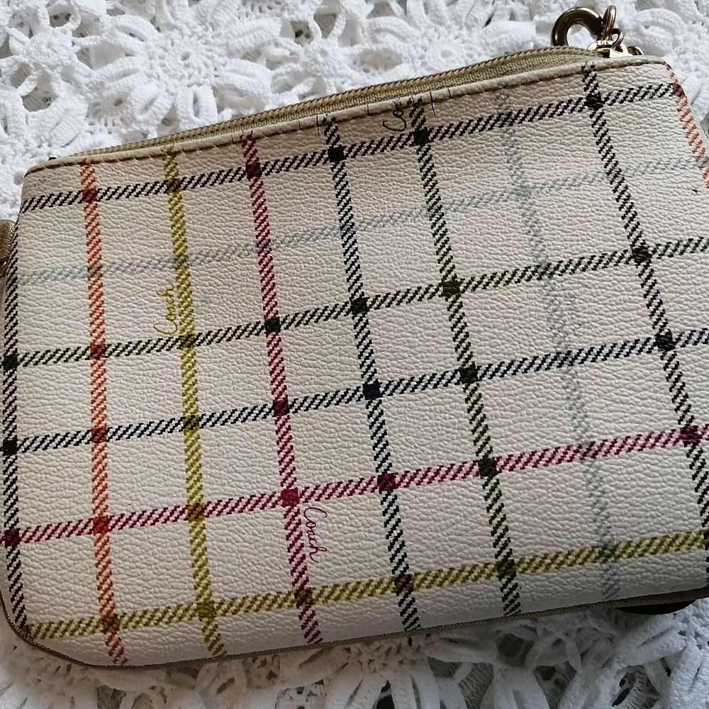Wristlet